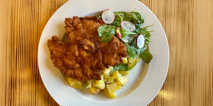 Denné menu alebo týždenný špeciál v reštaurácii Lopárik