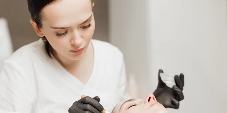 Zlatý rituál – doprajte si luxusné pleťové ošetrenie Gold Glam