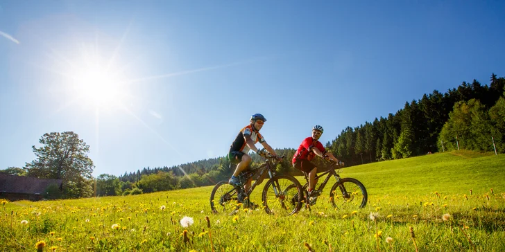 Pobyt v Beskydoch: jedlo, neobmedzený wellness s bazénom a bohaté vyžitie