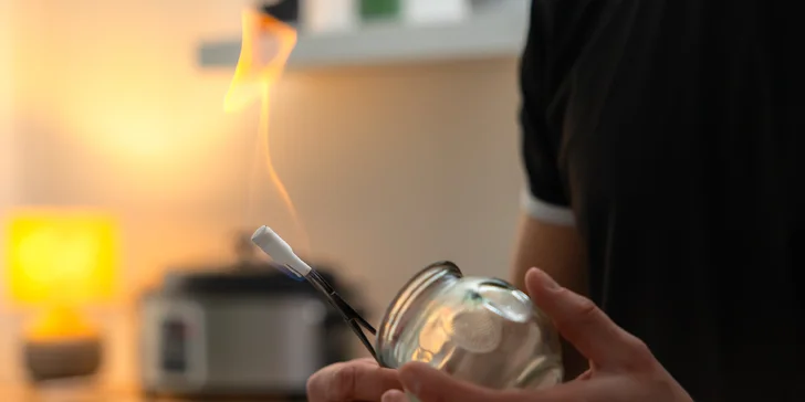 Relaxačná masáž alebo klasická masáž aj s bankovaním