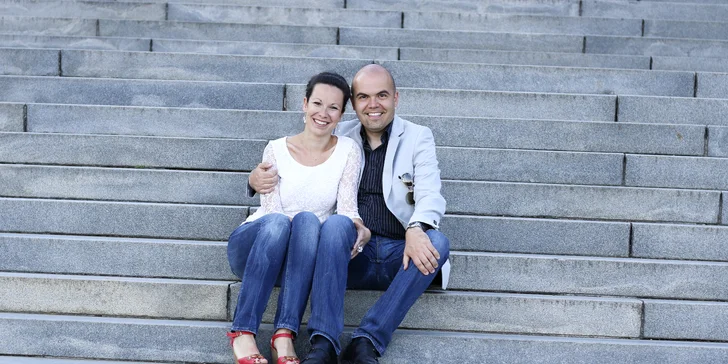 Profesionálne fotografovanie v ateliéri alebo v exteriéri: partnerské, tehotenské, svadobné a iné