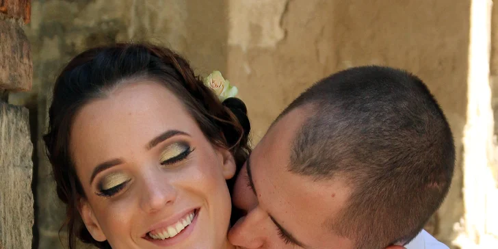 Profesionálne fotografovanie v ateliéri alebo v exteriéri: partnerské, tehotenské, svadobné a iné