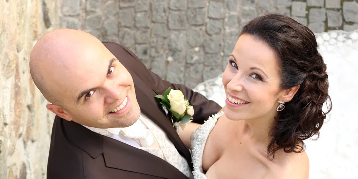 Profesionálne fotografovanie v ateliéri alebo v exteriéri: partnerské, tehotenské, svadobné a iné