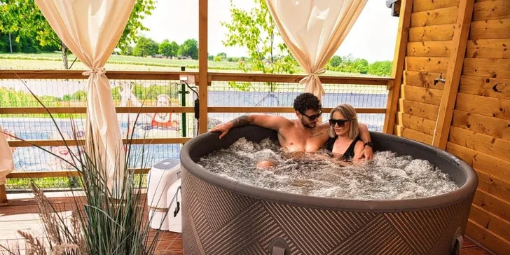 Šikovné dizajnové domčeky v Zatore len 100 m od Energylandie: atrakcie aj SPA zóna priamo v objekte