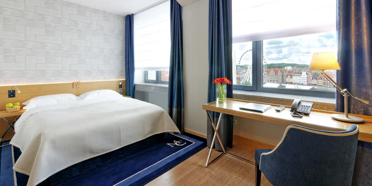 Historické centrum Gdaňsku: ubytovanie v modernom hoteli aj pamiatky