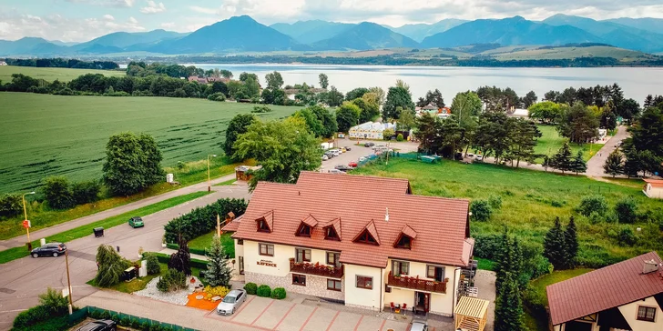 Pobyt v rodinnom penzióne pri Liptovskej Mare: raňajky alebo polpenzia, na skok do aquaparkov so zľavou