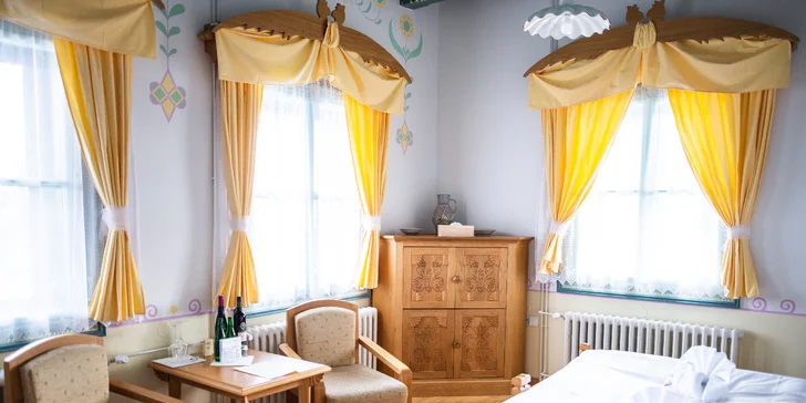 Jurkovičove útulne na Pustevnách: pobyt s raňajkami aj večerou vo valašskej reštaurácii Libušín