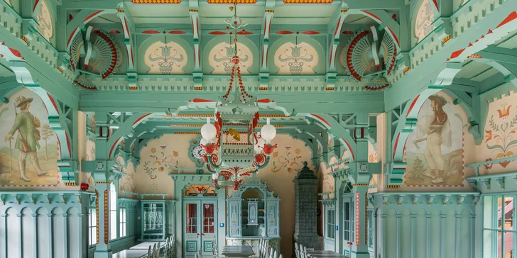 Jurkovičove útulne na Pustevnách: pobyt s raňajkami aj večerou vo valašskej reštaurácii Libušín