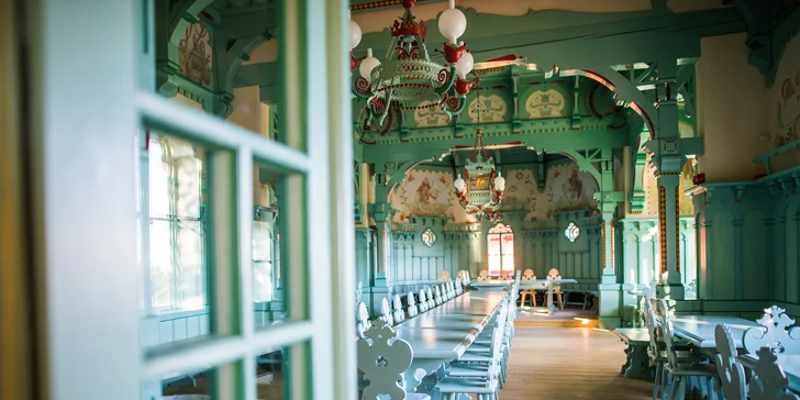 Jurkovičove útulne na Pustevnách: pobyt s raňajkami aj večerou vo valašskej reštaurácii Libušín