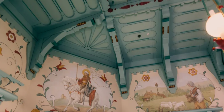 Jurkovičove útulne na Pustevnách: pobyt s raňajkami aj večerou vo valašskej reštaurácii Libušín