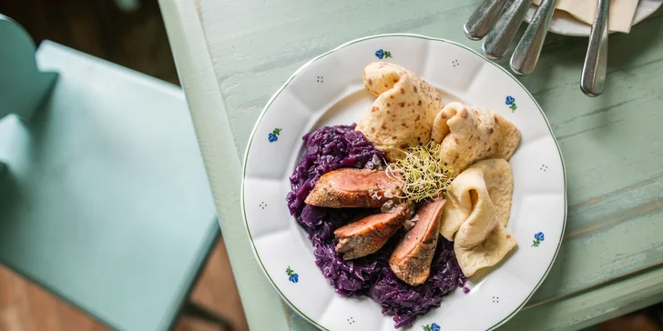 Jurkovičove útulne na Pustevnách: pobyt s raňajkami aj večerou vo valašskej reštaurácii Libušín