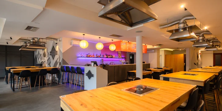 Zážitková kórejská degustačná večera BBQ & Hot Pot pre 2 osoby