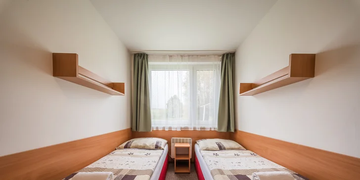 Pobyt vo vinárstve na južnej Morave s jedlom aj neobmedzeným vínom, areál s minizoo a rybníkom