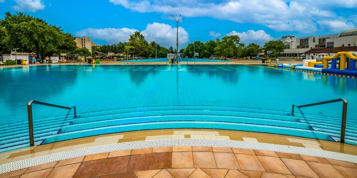 Božský relax pri najväčšom kúpeľnom komplexe v Európe: noblesný 4* hotel v Hajdúszoboszló so stravou