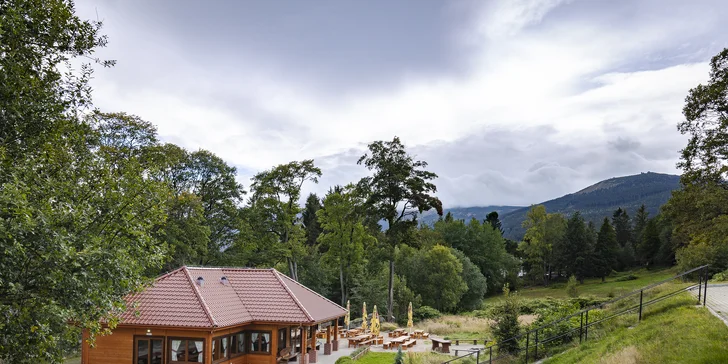 Szklarska Poręba: hotel s wellness, herňou a aktivitami v cene