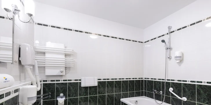 Szklarska Poręba: hotel s wellness, herňou a aktivitami v cene