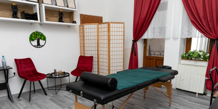 Chiroterapia, bankovanie alebo aj klasická či antistresová masáž