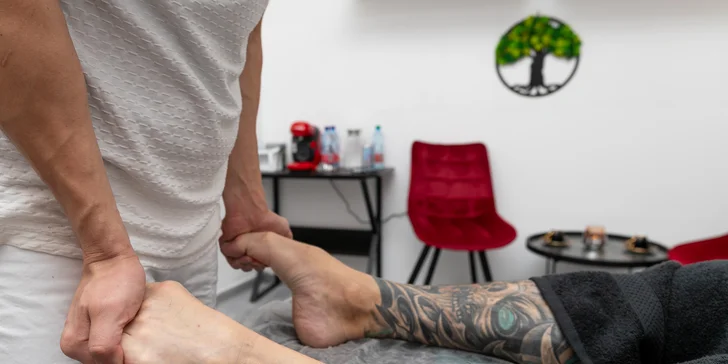 Chiroterapia, bankovanie alebo aj klasická či antistresová masáž