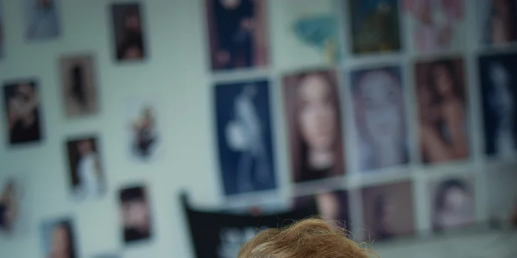 Makeup kurz pre teenegerky alebo kurz tvorby bežných aj afro účesov
