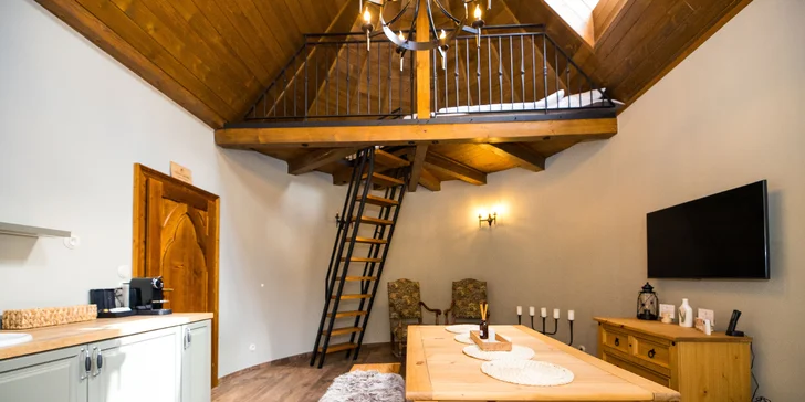 Romantický pobyt na hrade Kunzov: unikátne apartmány aj privátny hradný wellness
