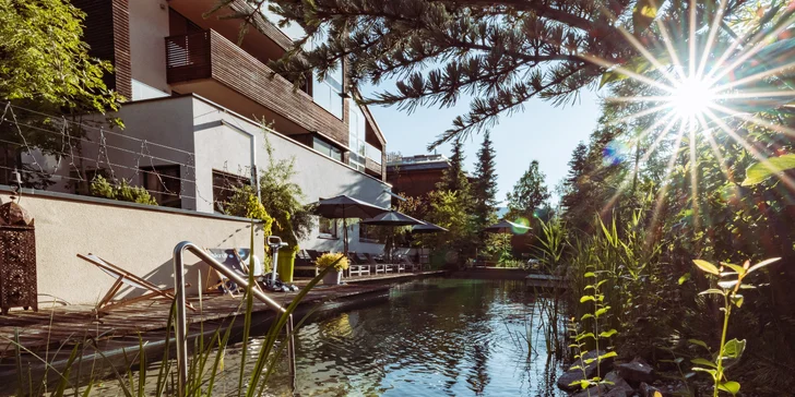 Rakúske Alpy s rozsiahlym wellnessom, bufetovými raňajkami a turistickou kartou