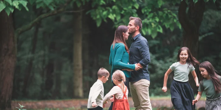Profesionálne rodinné fotografovanie v exteriéri s neobmedzeným počtom osôb