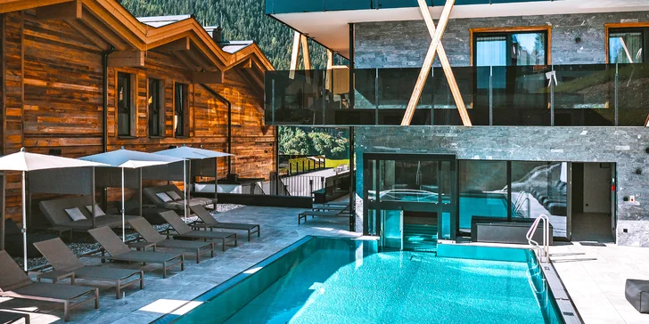Saalbach-Hinterglemm: neobmedzene wellness, polpenzia, karta výhod aj možnosť apartmánu so saunou