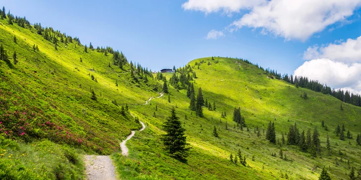 Saalbach-Hinterglemm: neobmedzene wellness, polpenzia, karta výhod aj možnosť apartmánu so saunou