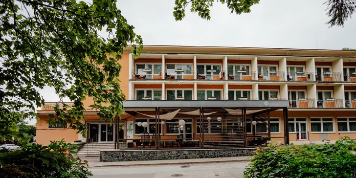 Pobyt v Turčianskych Tepliciach s polpenziou, procedúrami a vstupom do SPA & AQUAPARKU