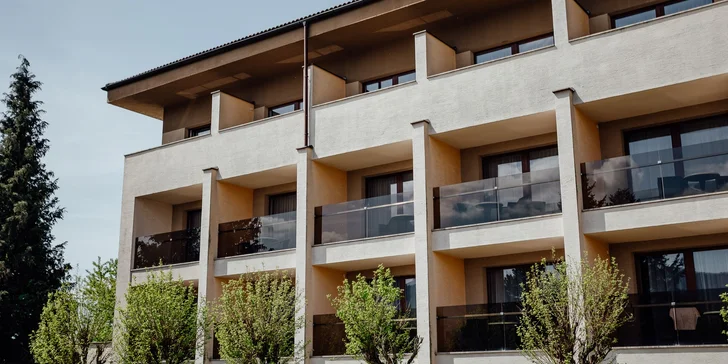 Wellness hotel v Rajeckých Tepliciach: neobmedzený relax, polpenzia aj mnoho aktivít