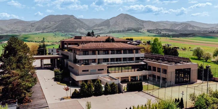 Wellness hotel v Rajeckých Tepliciach: neobmedzený relax, polpenzia aj mnoho aktivít