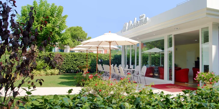 Rimini: hotel pri pláži s bazénom aj raňajkami, first minute zľavy