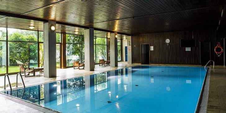 Hotel s výhľadom na jazero Lago di Garda: regionálne raňajky aj wellenss
