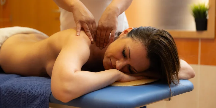 Myofasciálna, relaxačná alebo klasická masáž aj s bankovaním