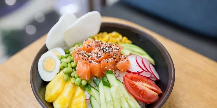 Bowl, šalát alebo sushi set podľa vlastného výberu