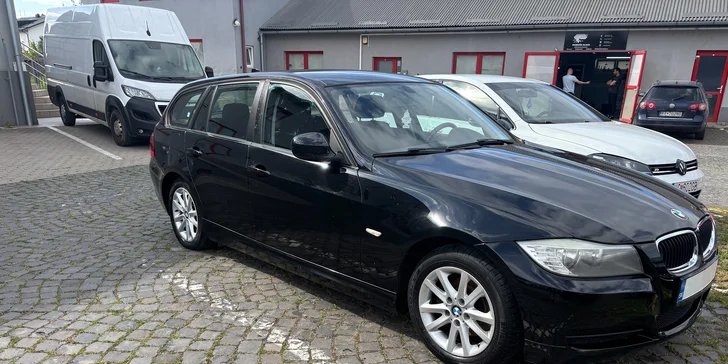 Detailné čistenie exteriéru a interiéru aj tepovanie vozidla