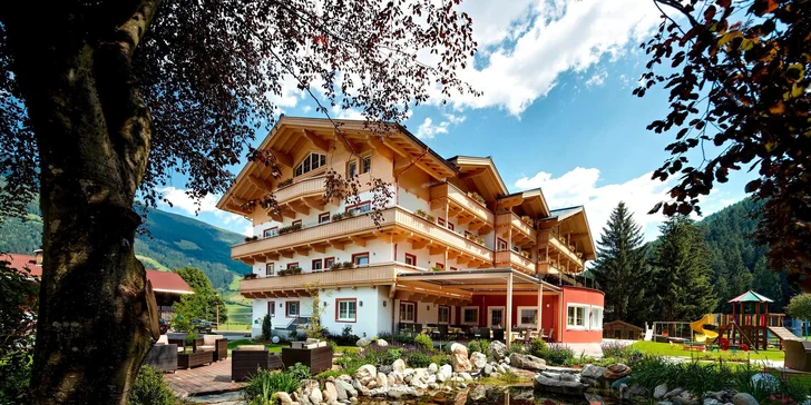 Rakúske Alpy: rodinný hotel so stravou, sauny, karta výhod aj 2 deti zadarmo
