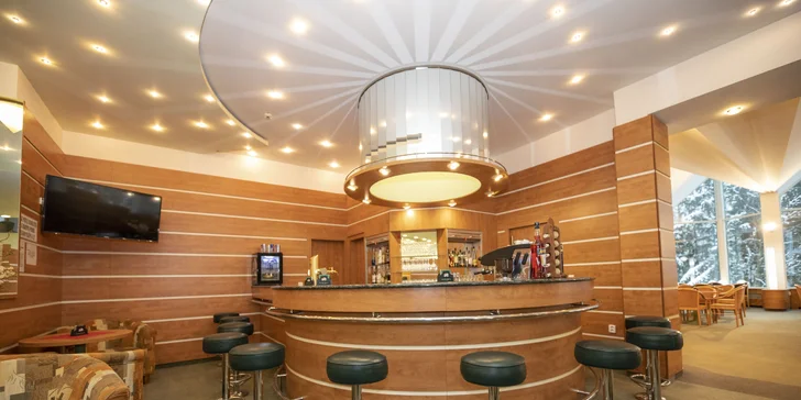 Pobyt v Špindlerovom Mlyne: hotel s polpenziou aj vstup do wellness
