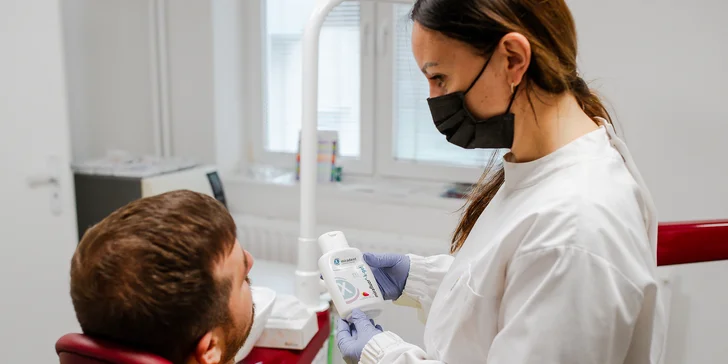 Vstupné vyšetrenie, komplexná dentálna hygiena alebo rodinný balíček