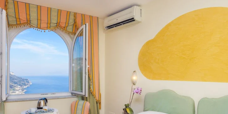 Pobyt na pobreží Amalfi v mestečku Ravello: 4* hotel s raňajkami a bazénom, 1,5 km od mora