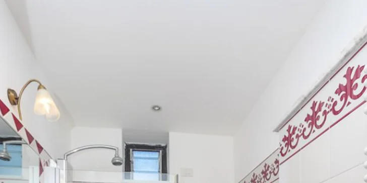 Pobyt na pobreží Amalfi v mestečku Ravello: 4* hotel s raňajkami a bazénom, 1,5 km od mora