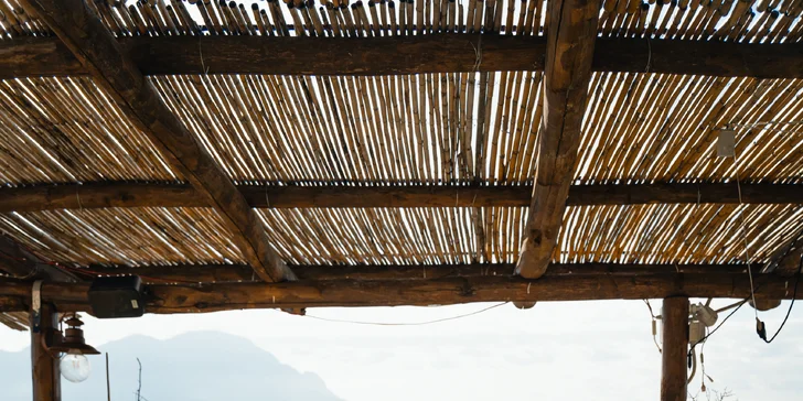 Pobyt na pobreží Amalfi v mestečku Ravello: 4* hotel s raňajkami a bazénom, 1,5 km od mora