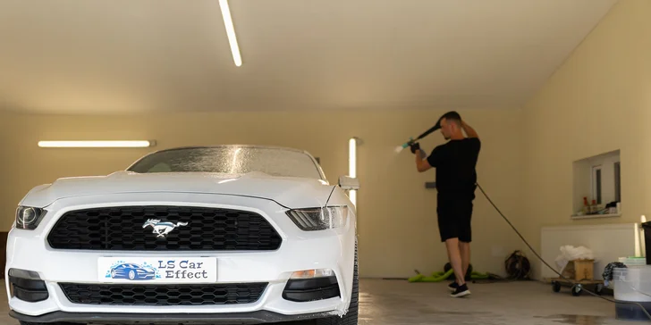 Umytie exteriéru vozidla, tepovanie alebo leštenie s voskovaním v LS Car Effect