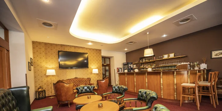 Pobyt v historickej kúpeľnej budove v Tábore: raňajky alebo polpenzia aj konopný kúpeľ a ďalšie bonusy