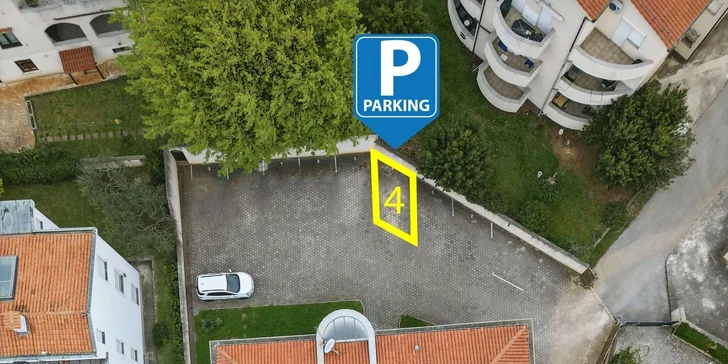 Apartmán v Chorvátsku kúsok od pláže s kuchyňou, klimatizáciou a bazénom