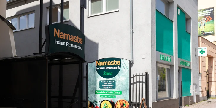 Otvorený voucher na konzumáciu jedla a nápojov v reštaurácii Namaste v hodnote 30 €