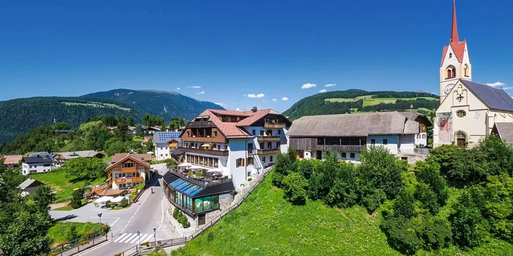 4* dovolenka v Dolomitoch s polpenziou: neobmedzene wellness, Kronplatz Guest Pass aj jazdiareň