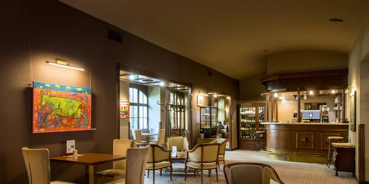 Rodinné menu pre štyroch: Slepačí vývar a pečené kurča so zemiakmi