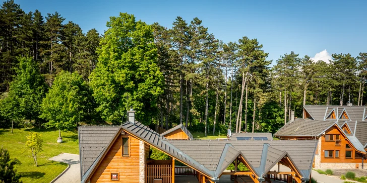 Útulné apartmány pri Bojniciach: relax na vidieku, výhľad na hory a vôňa čerstvého pečiva na raňajky