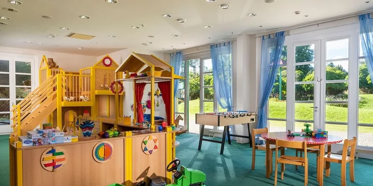 Kúpele Bad Saarow neďaleko Berlína: jedlo, neobmedzený wellness, príroda i golf
